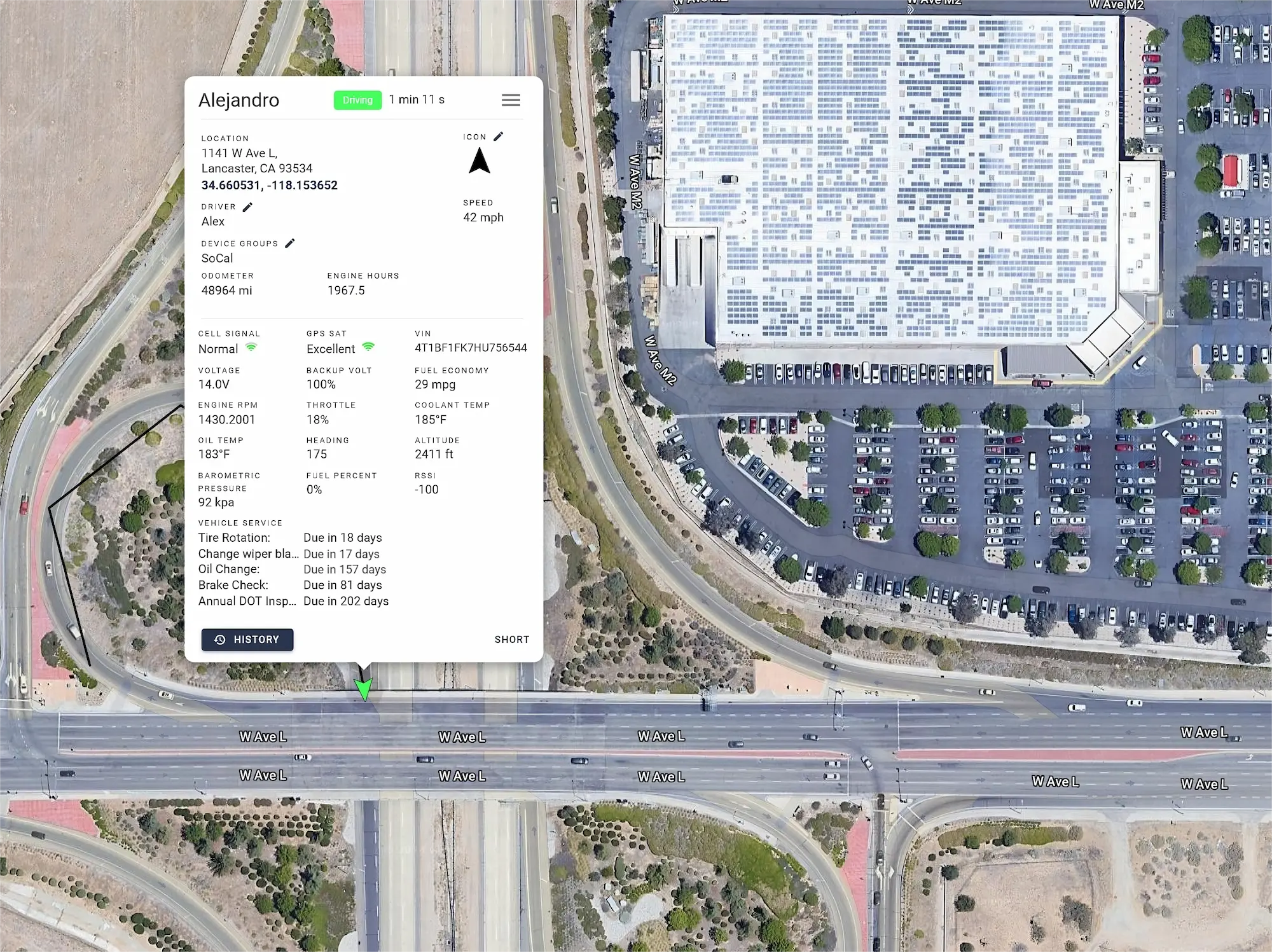 Map UI showing a device location in real-time